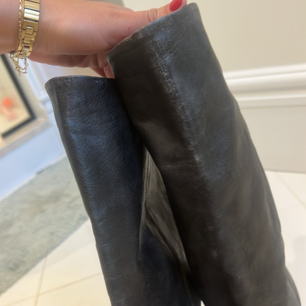 Frye boots - Picture 3 of 7
